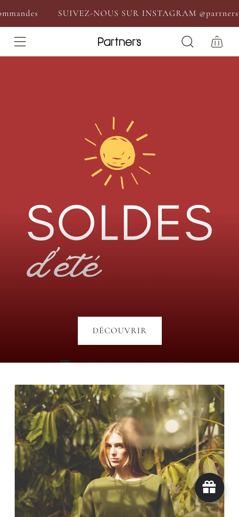 The same Partner’s store on a phone: the announcement bar, a condensed header with menu, search and basket icons, and the “SOLDES d’été” hero above the first lifestyle photograph.